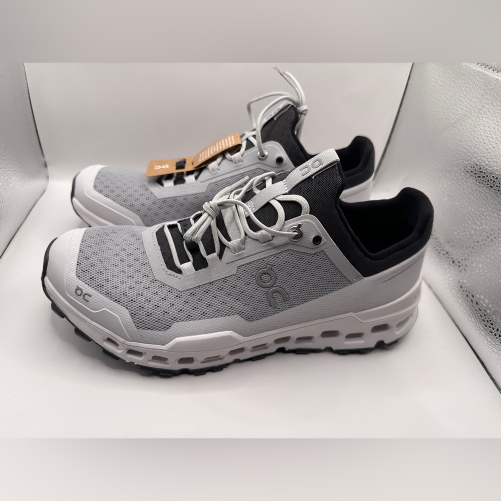 Women On CloudUltraTrail Running Glacier Frost Sneakers NIB